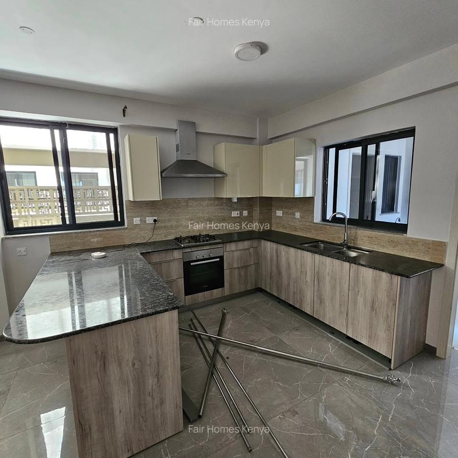 2 Bed Apartment with En Suite at Gatundu Road - 10