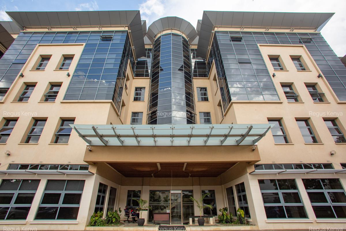 Furnished 15 m² Office with Service Charge Included at United Nations Crescent - 2