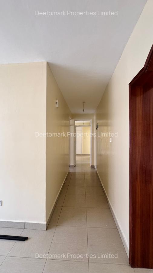 3 Bed Apartment with En Suite at Langata - 7