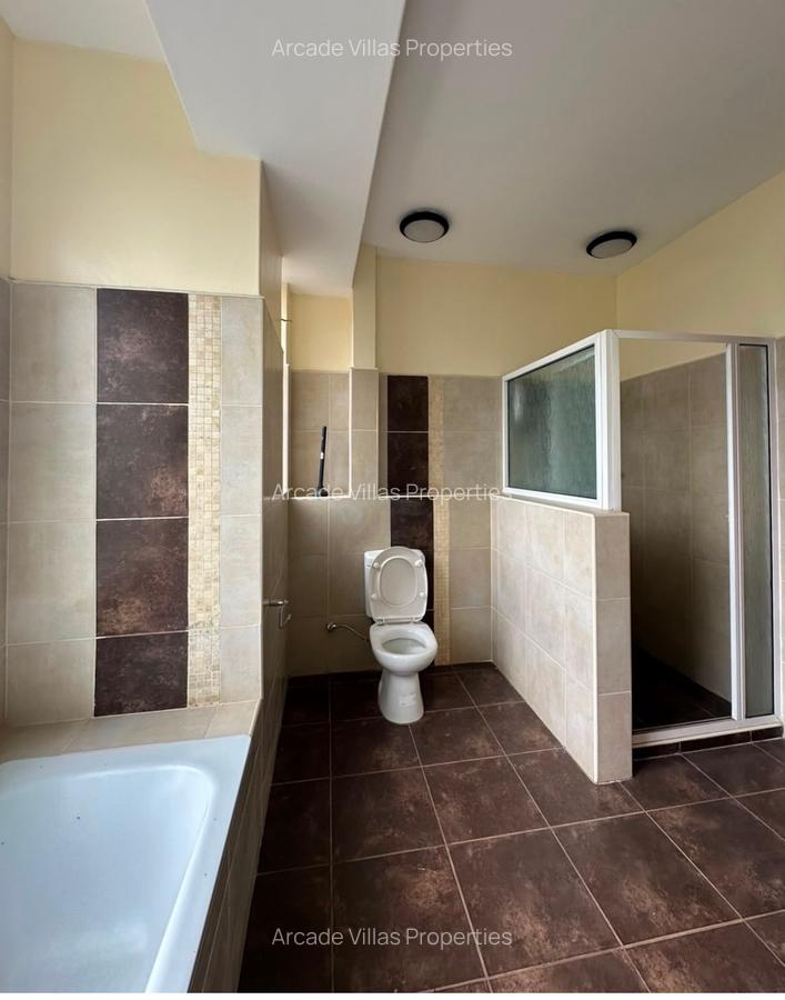 3 Bed Apartment with En Suite in Kileleshwa - 9
