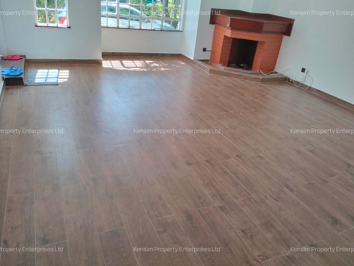 4 Bed Townhouse with En Suite in Lavington - 3