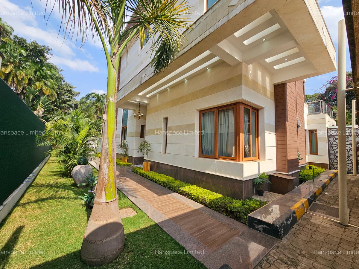 6 Bed Villa with En Suite in Lavington - 7