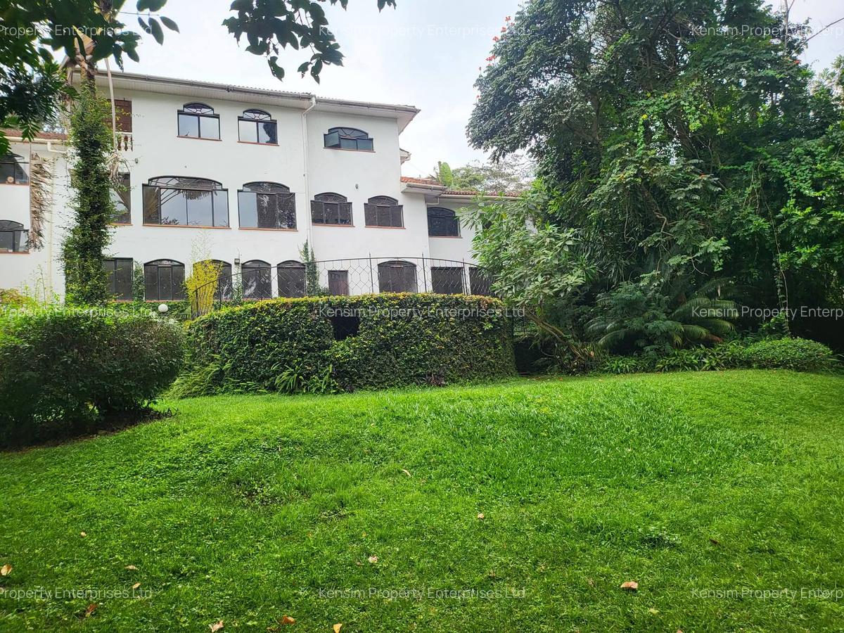 5 Bed Townhouse with En Suite in Nyari - 3