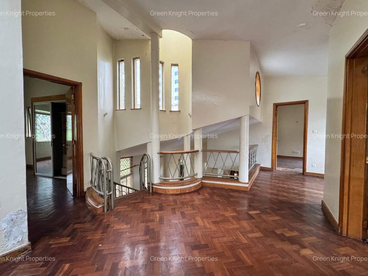 4 Bed Townhouse with En Suite in Kilimani - 10