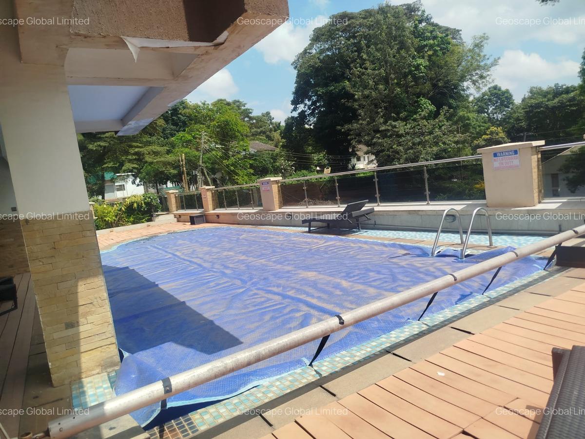 4 Bed Apartment with En Suite in Riverside - 1