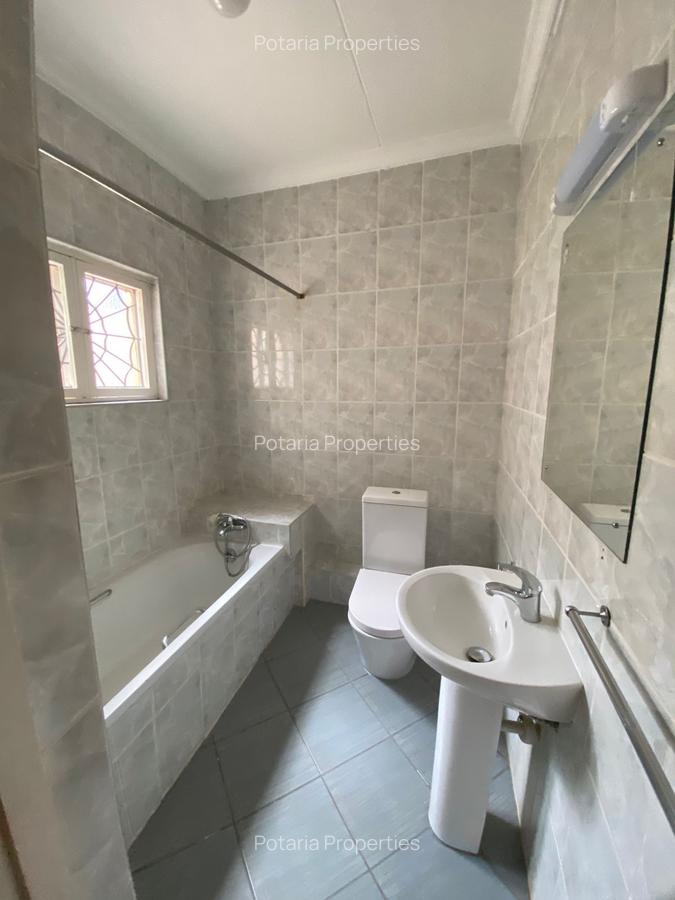 5 Bed House with Staff Quarters in Nyari - 16