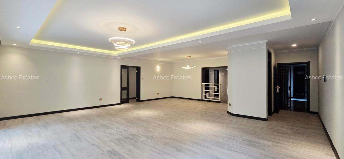 3 Bed Apartment with En Suite at Riverside Drive - 2