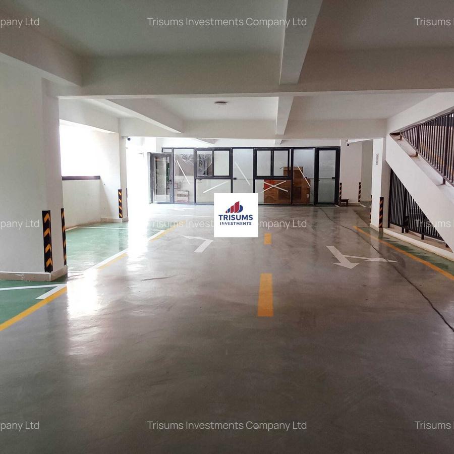 1 Bed Apartment with En Suite at Prp7+494 - 14