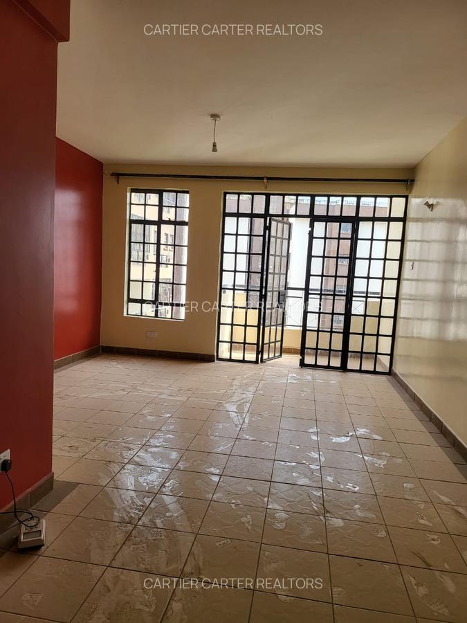 3 Bed Apartment with En Suite in Komarock - 13