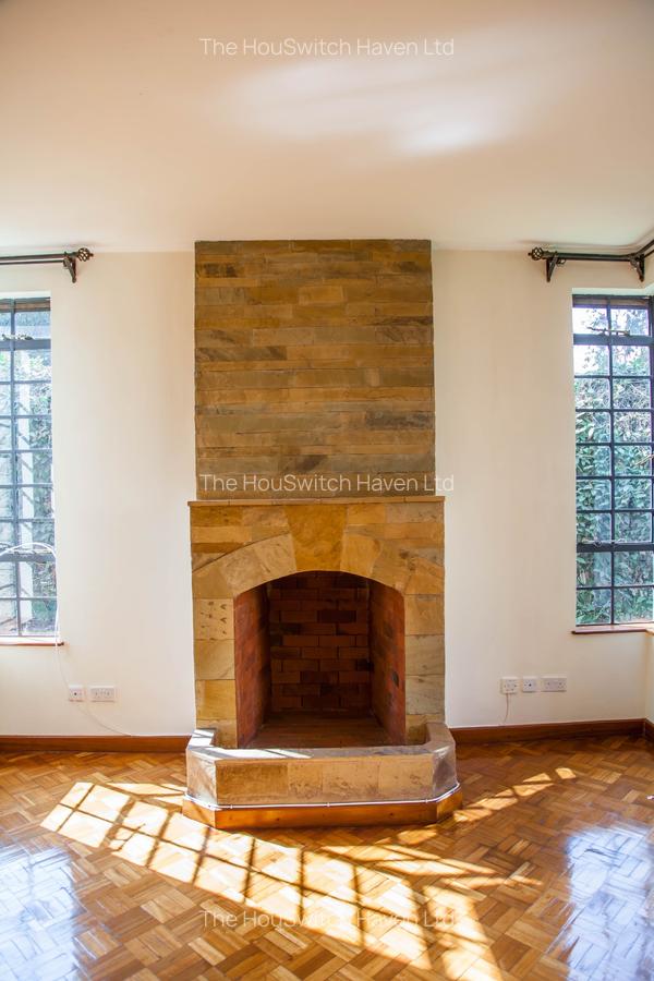 4 Bed Townhouse with En Suite at Chalbi Rd - 7