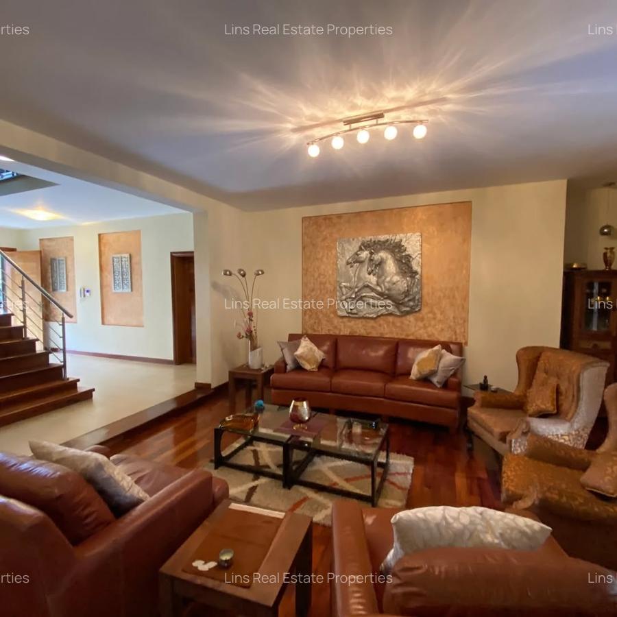 4 Bed Townhouse with En Suite in Westlands Area - 3