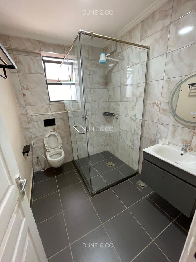 2 Bed Apartment with En Suite in Westlands Area - 12