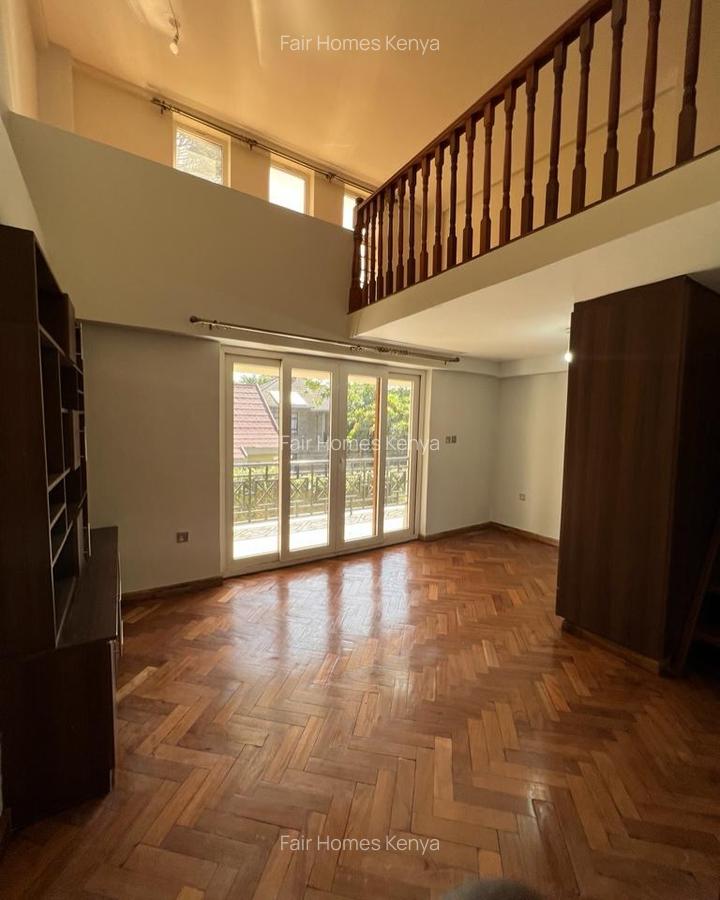 5 Bed Townhouse with En Suite at Convent Drive - 17