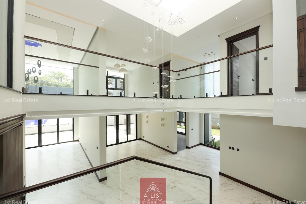 6 Bed Villa with En Suite at Nyari - 20