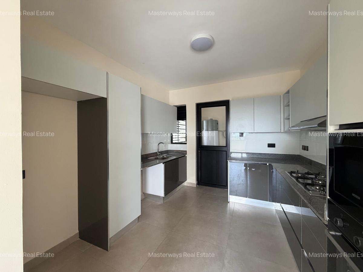Serviced 3 Bed Apartment with En Suite in General Mathenge - 3