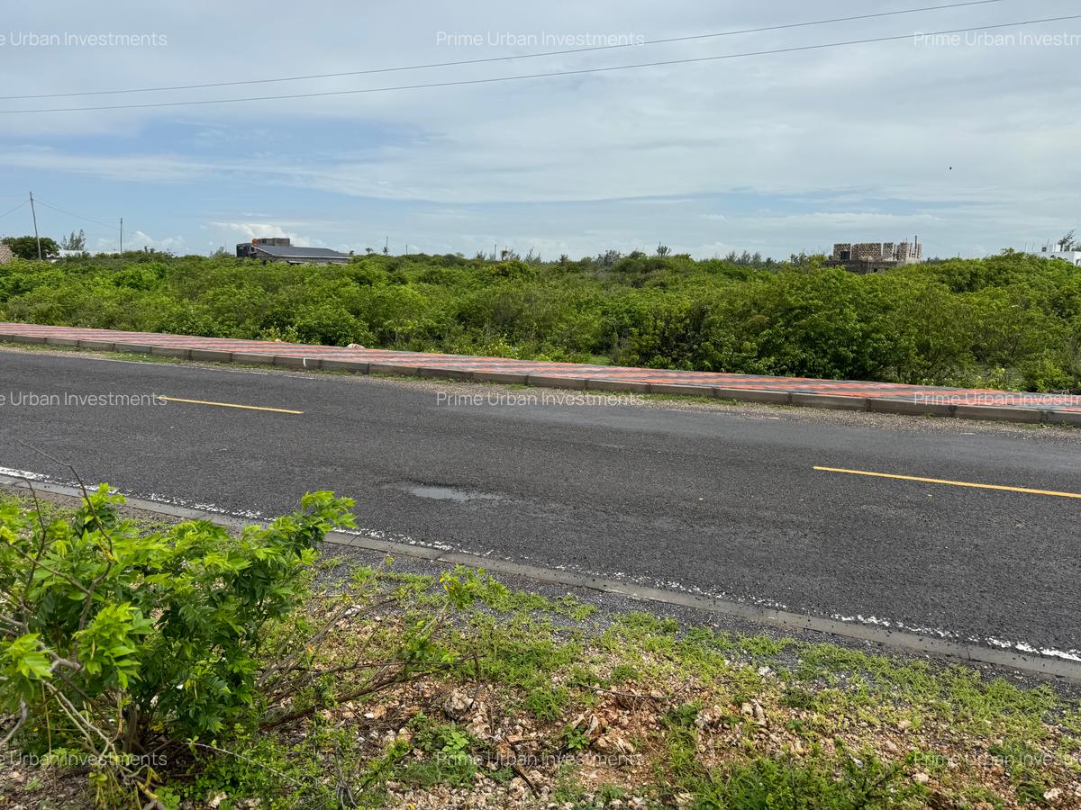 3 ac Land at Kanani Road - Touching Tarmac - 1