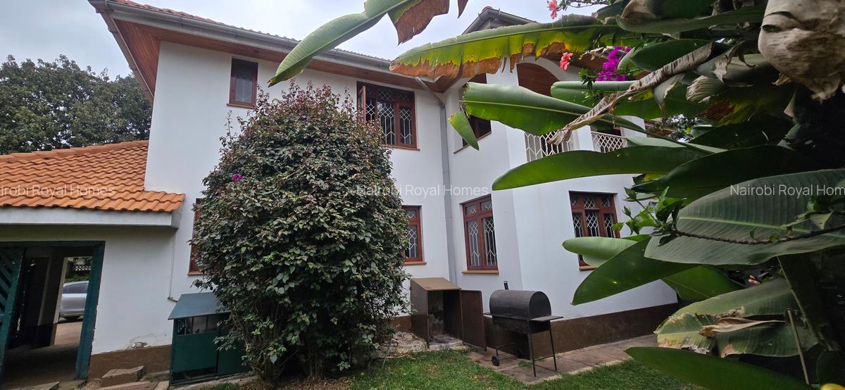 4 Bed Townhouse with En Suite at Lavington Green - 7