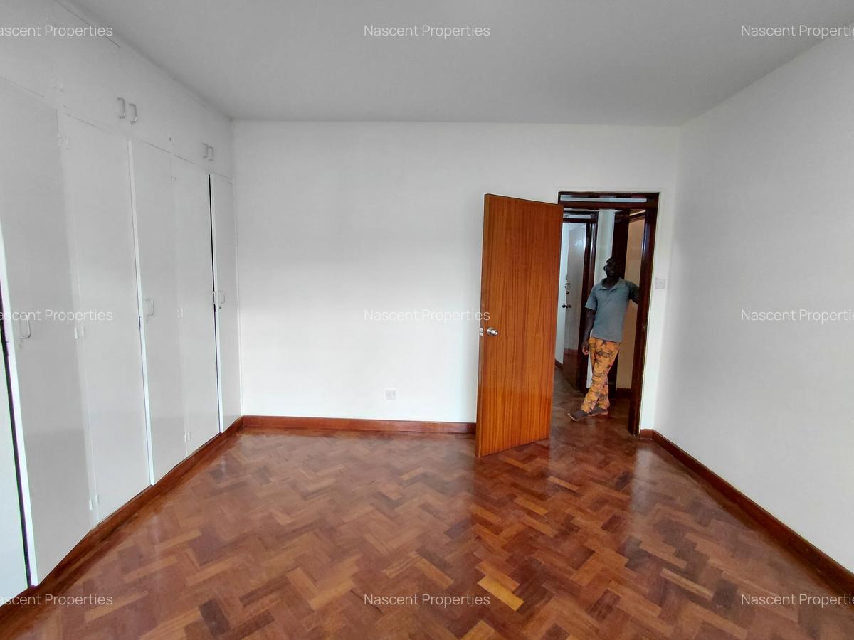 5 Bed House with En Suite in Kitisuru - 10