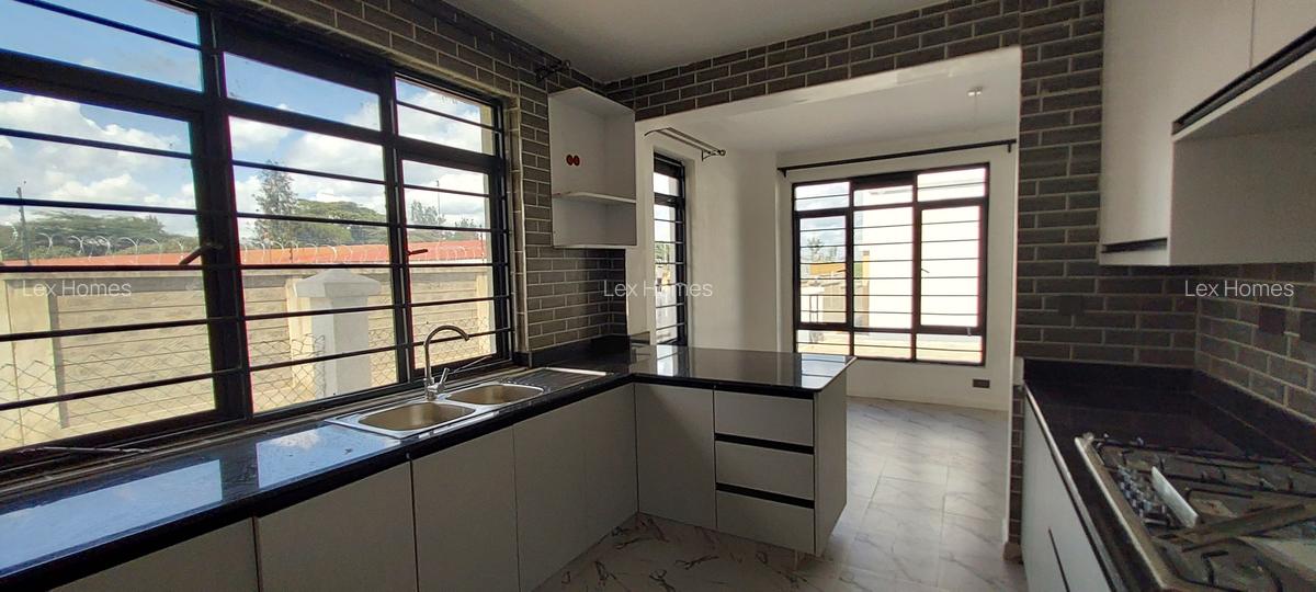 4 Bed House with En Suite at Rimpa Road - 5