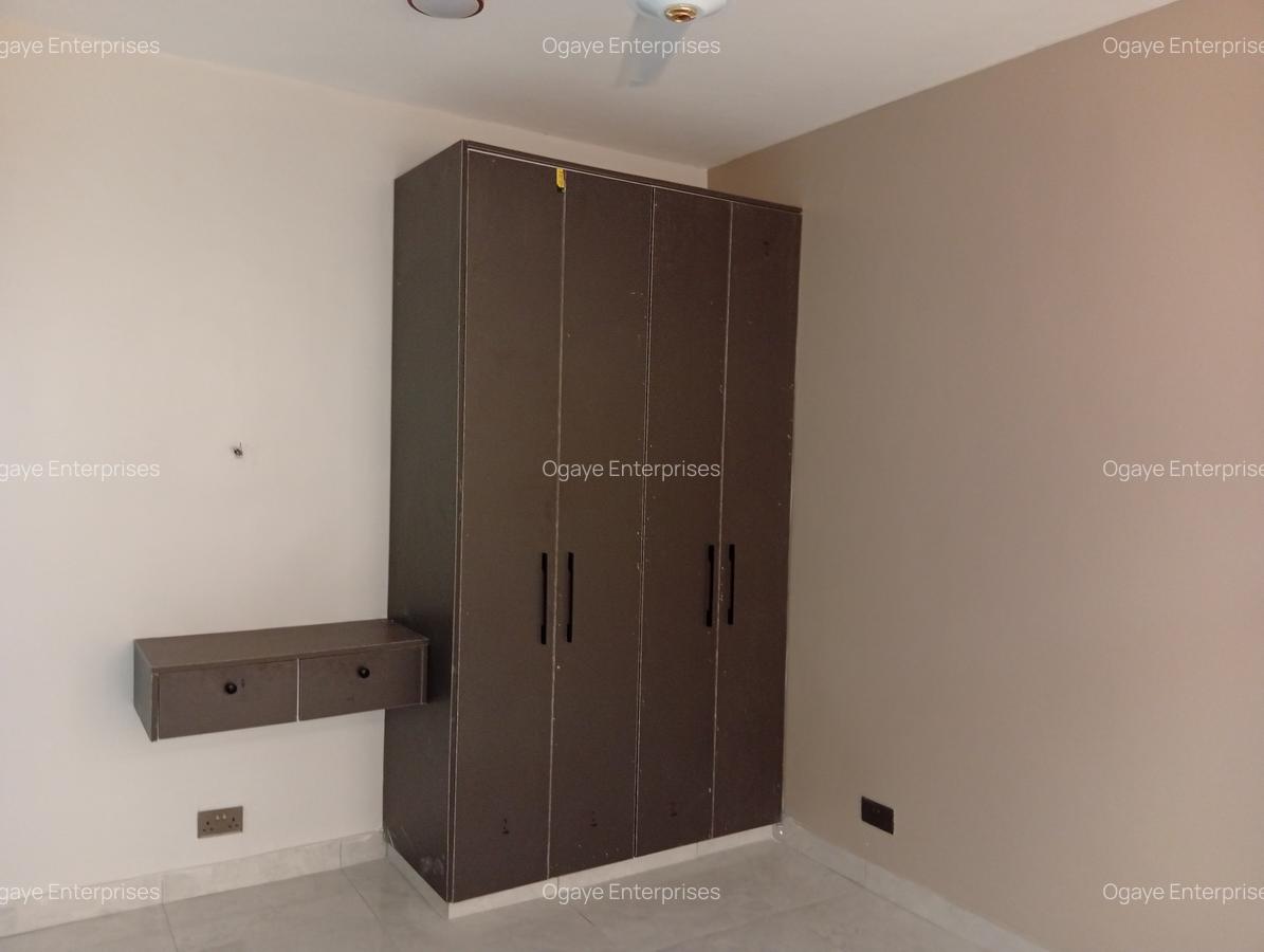 3 Bed Townhouse with En Suite at Kanamai Area - 10