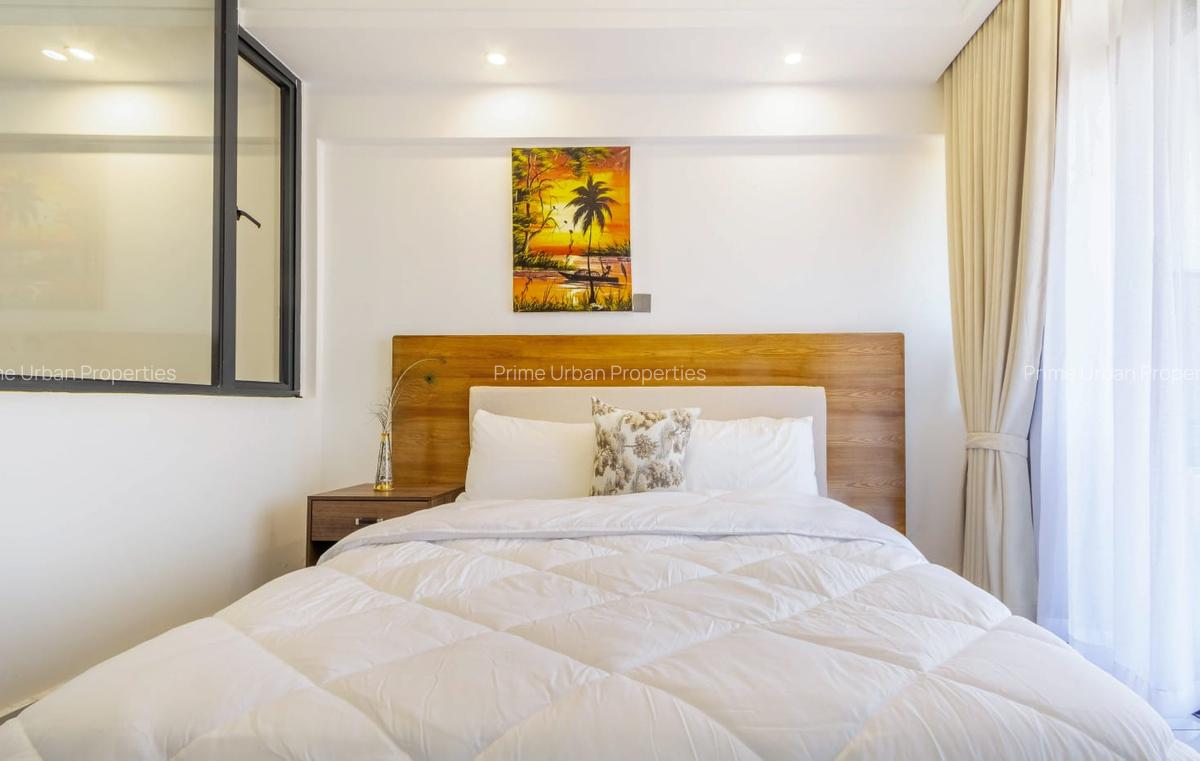 Serviced 1 Bed Apartment with Gym in Westlands Area - 3
