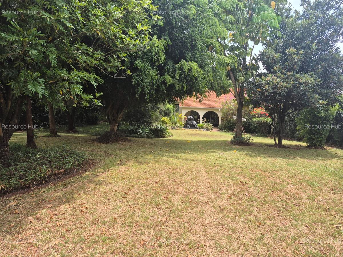 3 Bed House with En Suite at Loresho - 2