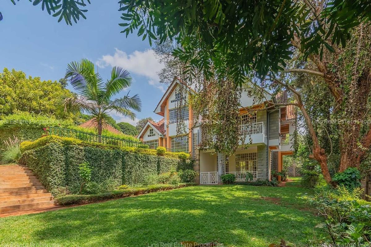 5 Bed Townhouse with En Suite in Kitisuru - 1