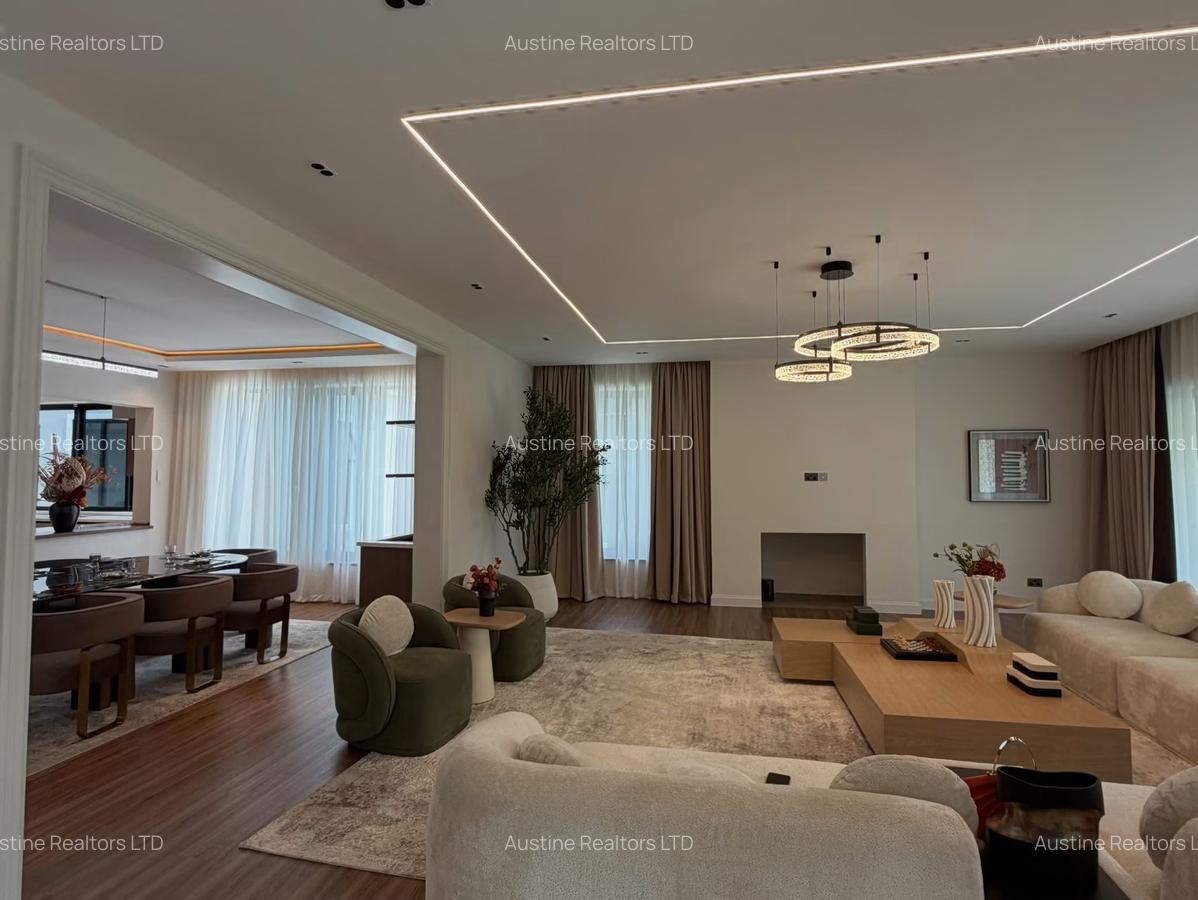 5 Bed Villa with En Suite in Runda - 2
