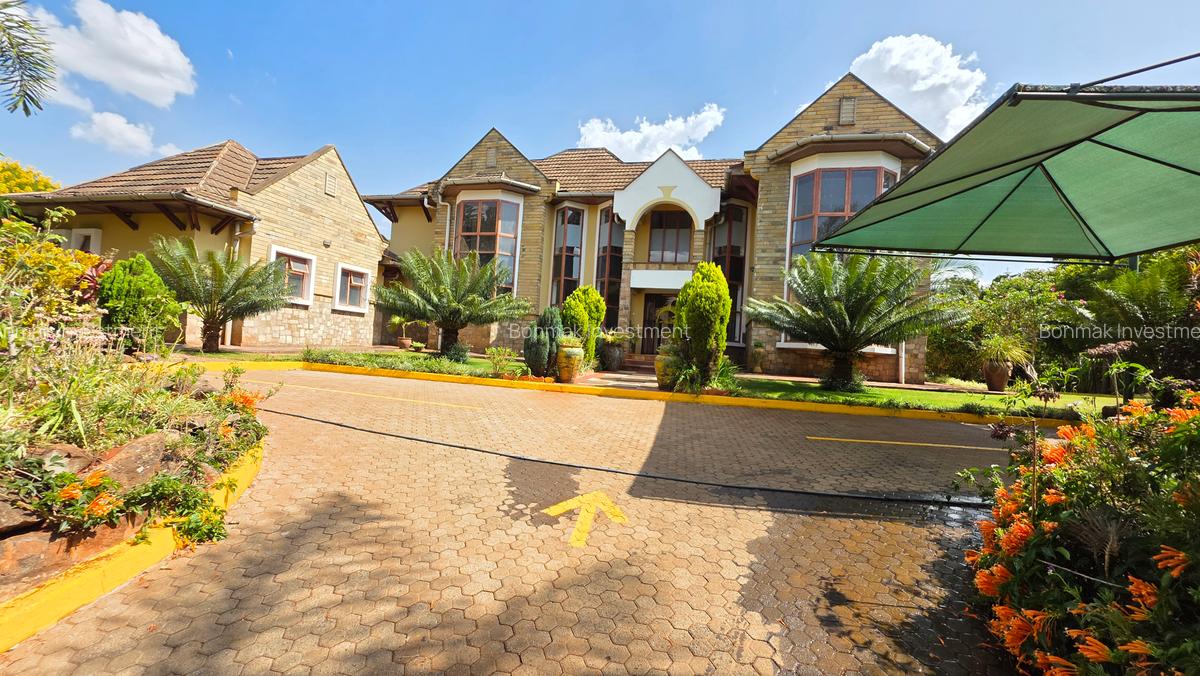 5 Bed Townhouse with En Suite at Runda Park - 3