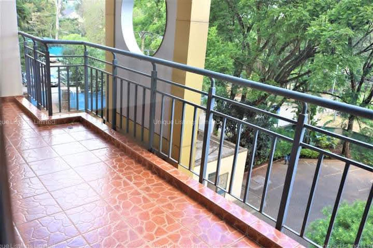 3 Bed Apartment with En Suite in Kilimani - 6