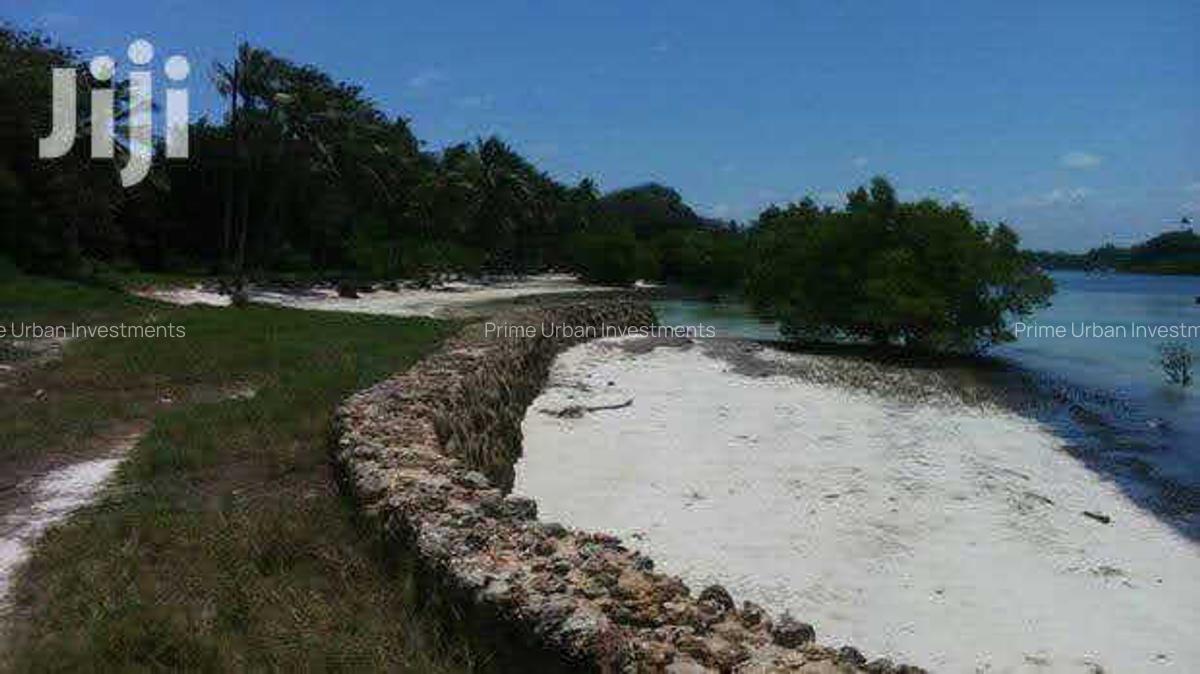 7 ac Land at Shanzu Serena - Overlooking Mtwapa Creek - 3