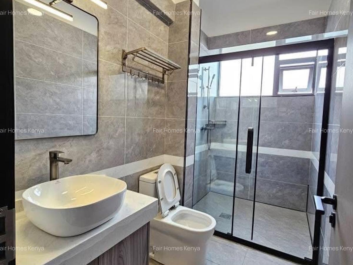 4 Bed Apartment with En Suite at Valley Arcade - 6