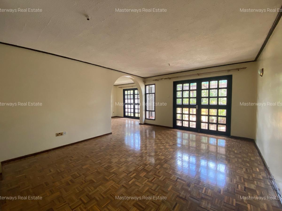 4 Bed Townhouse with En Suite in Kileleshwa - 18