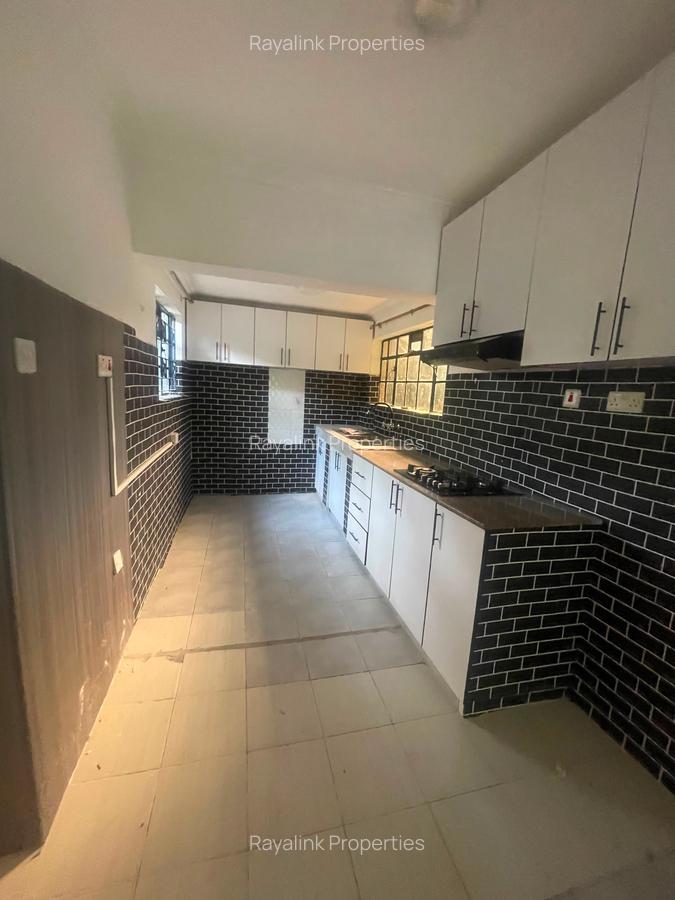 3 Bed House with En Suite at Karen - 5