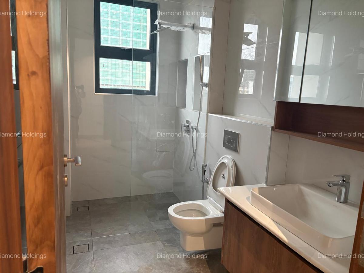 2 Bed Apartment with En Suite in General Mathenge - 16