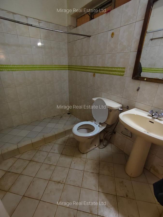3 Bed Apartment with Parking in Westlands Area - 5