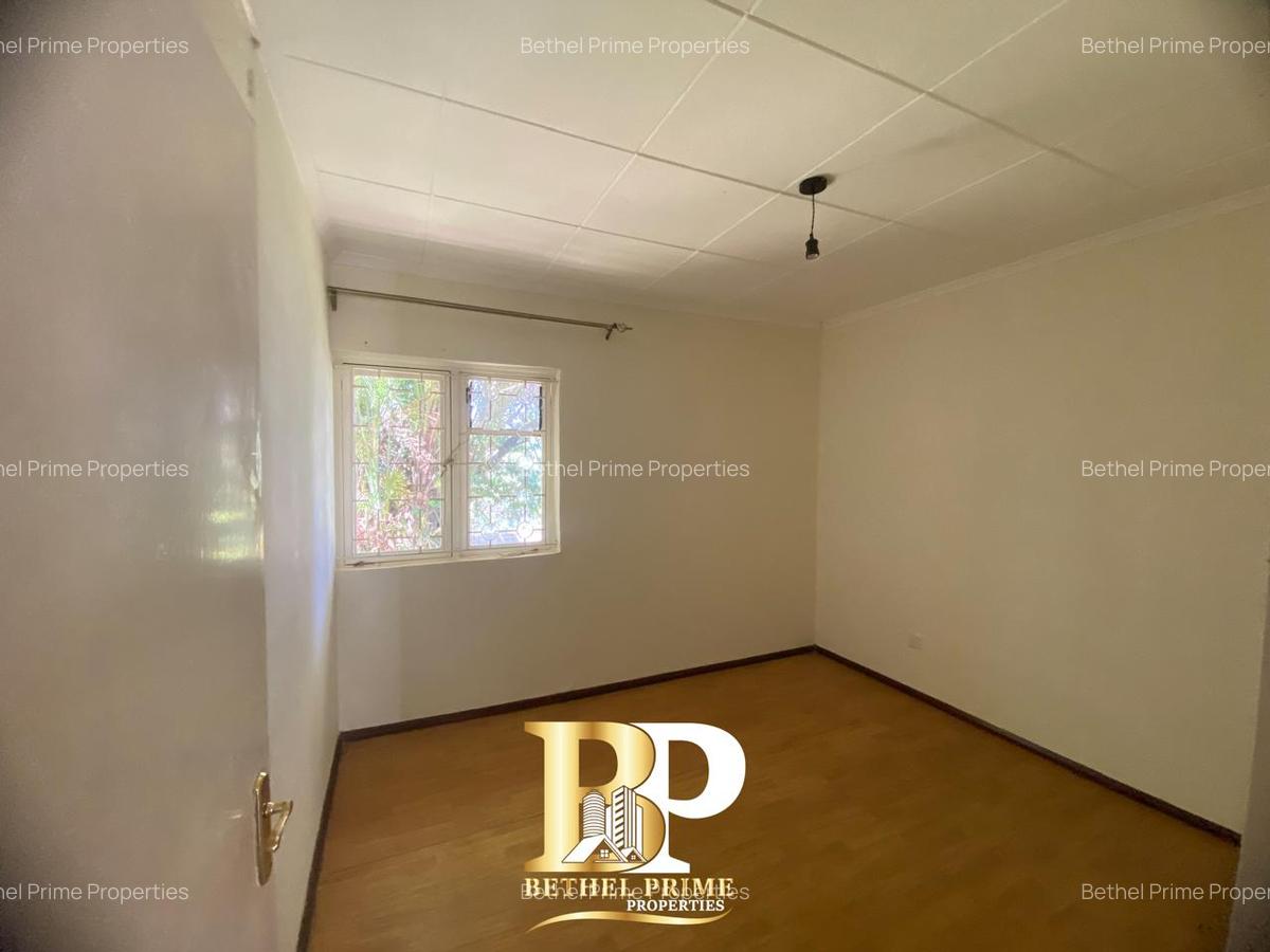 4 Bed House with Garden in Kyuna - 8
