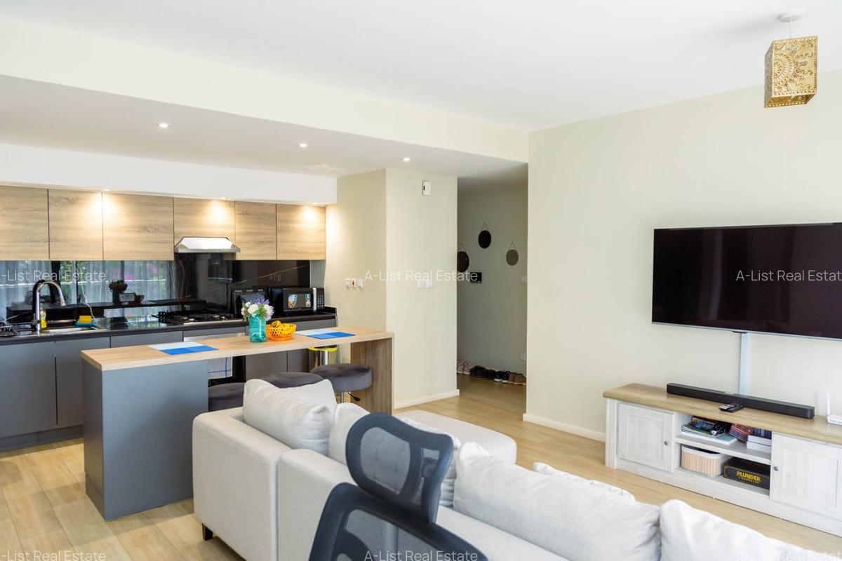 Furnished 2 Bed Apartment with En Suite at Riverside Drive - 8