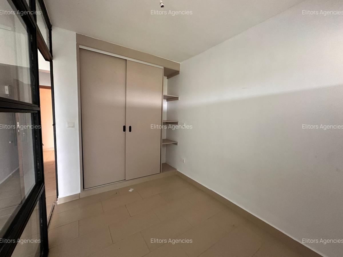 Studio Apartment with En Suite at Kirawa Road - 8