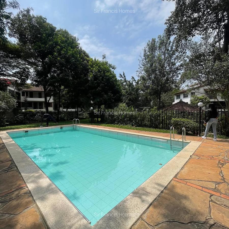 Serviced 2 Bed Apartment with En Suite in Lavington - 11