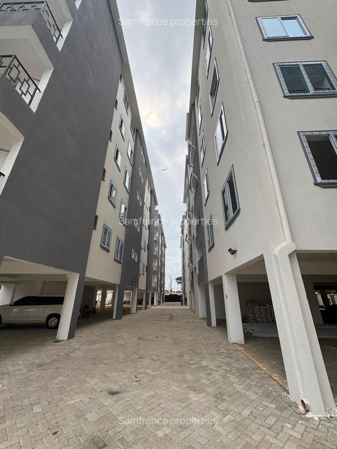 Serviced 3 Bed Apartment with Swimming Pool at Beach Road - 1