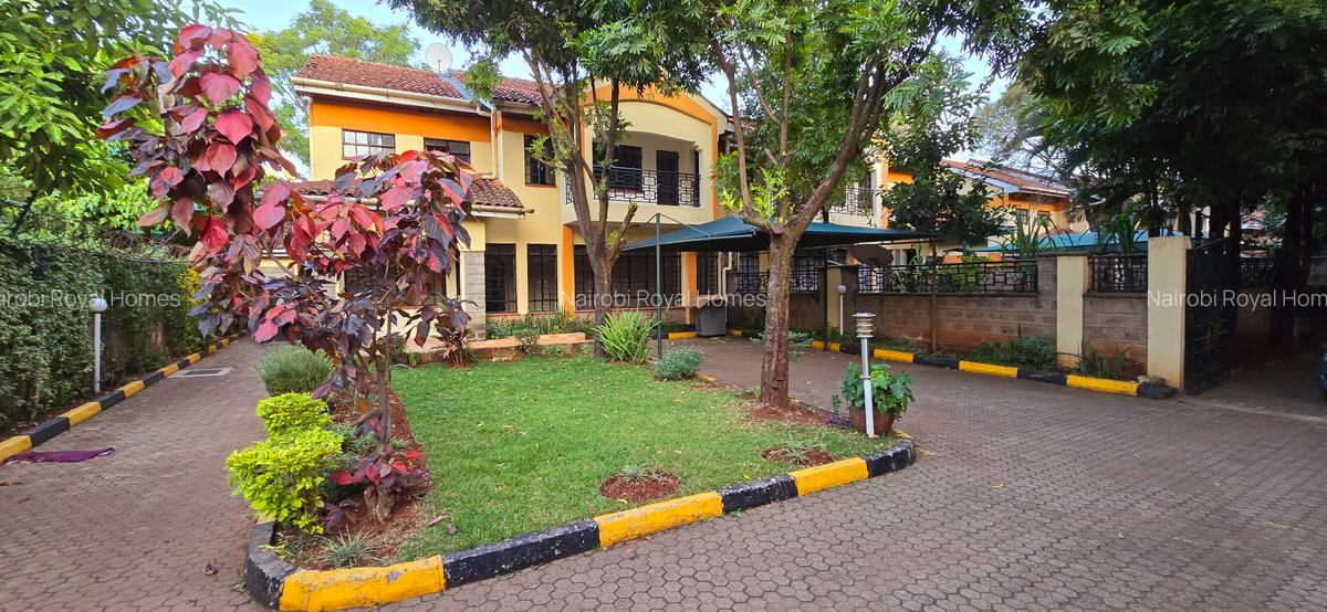 4 Bed Townhouse with En Suite at Lavington Road - 5