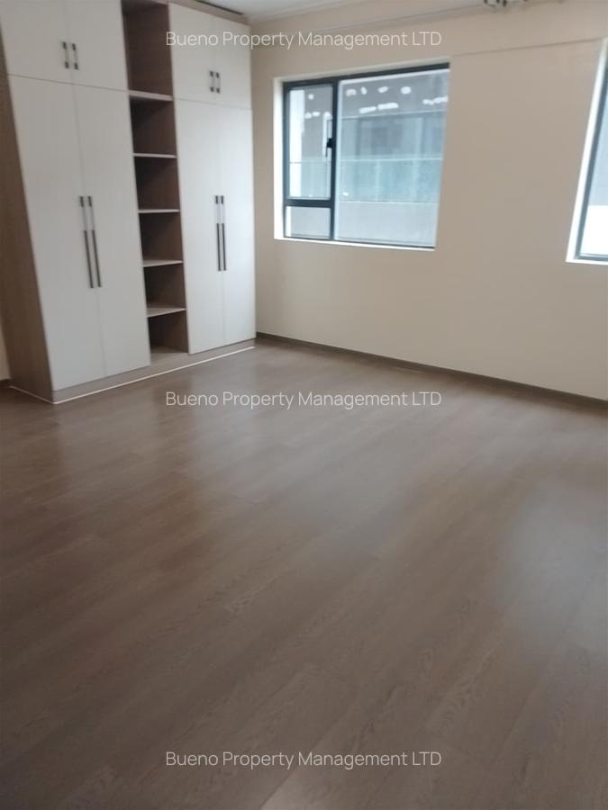3 Bed Apartment with Gym in Kilimani - 4