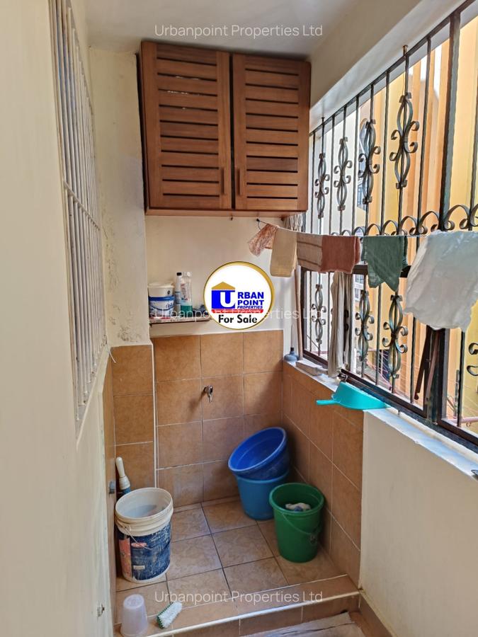 3 Bed Apartment with En Suite at Mkomani - 10