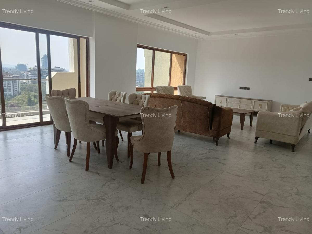 3 Bed Apartment with En Suite in Kileleshwa - 4