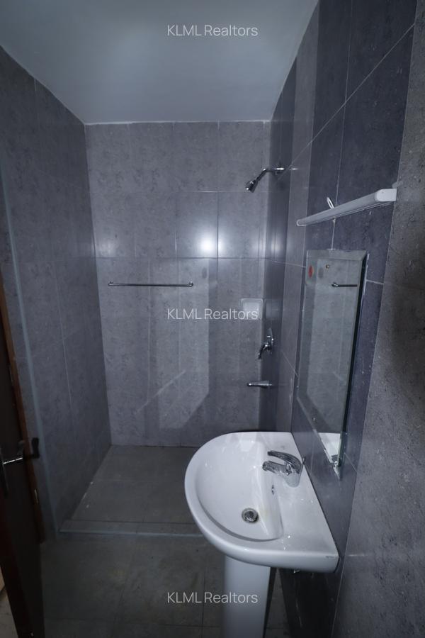 3 Bed Apartment with Swimming Pool at Crystal Rivers - 8