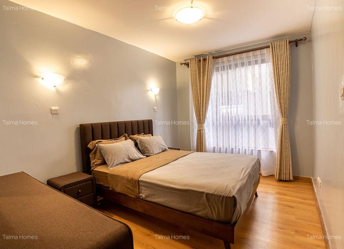 3 Bed Apartment with En Suite at Off Parklands Road - 6