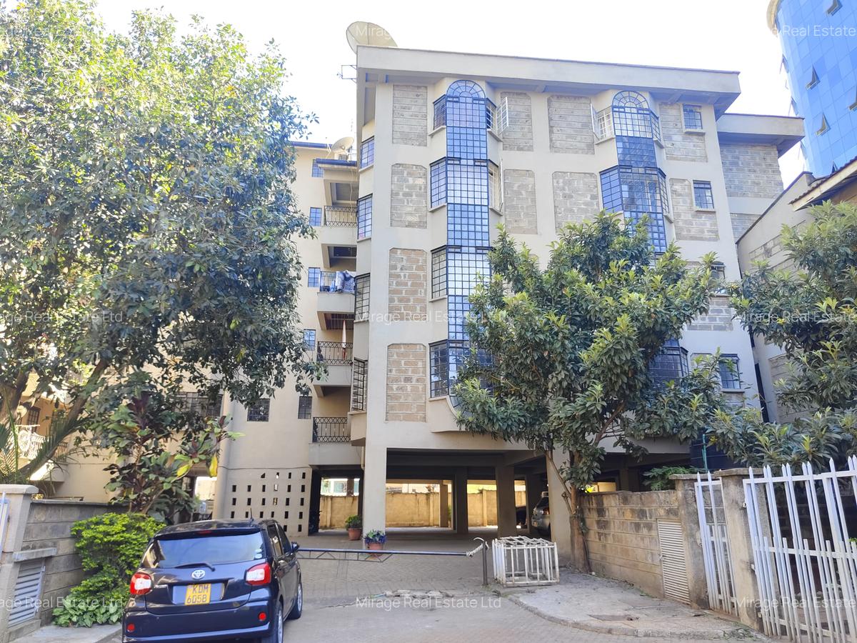 3 Bed Apartment with En Suite in Kilimani - 2