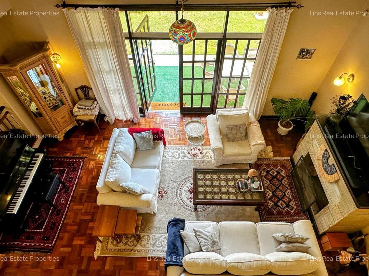 4 Bed Townhouse with En Suite in Rosslyn - 10