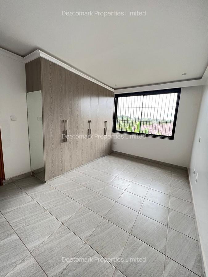 5 Bed Townhouse with En Suite at Rongai - 12
